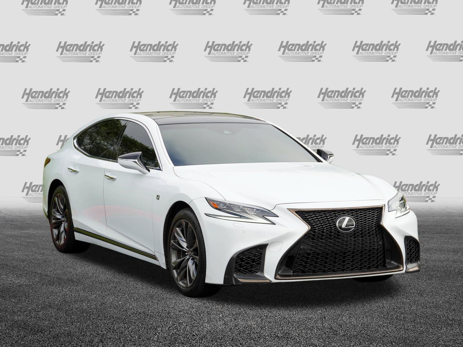 Used 2018 Lexus LS 500 F Sport w/ Accessory Package (Z2) RWD image 2