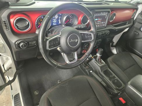 Used 2020 Jeep Gladiator Rubicon image 16