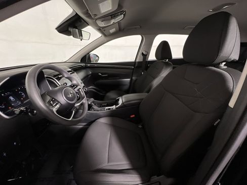 Used 2024 Hyundai Tucson SE FWD image 13