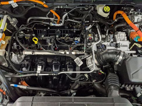 Certified 2023 Ford Escape ST-Line w/ Equipment Group 301A image 22