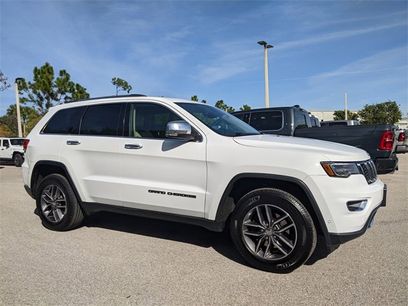 Certified 2017 Jeep Grand Cherokee Limited w/ Luxury Group II