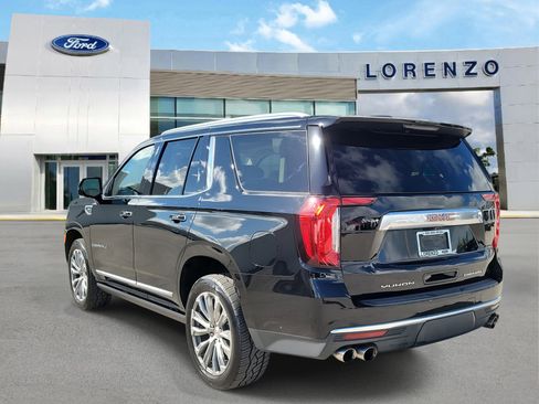 Used 2021 GMC Yukon Denali w/ Denali Premium Package image 7