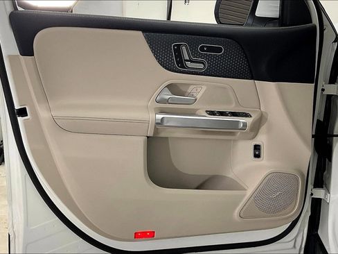 Certified 2026 Mercedes-Benz GLB 250 4MATIC image 20