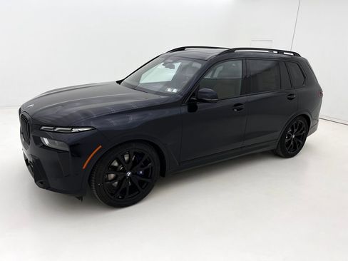 New 2026 BMW X7 xDrive40i w/ M Sport Package image 2