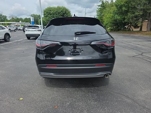 Certified 2024 Honda HR-V Sport image 6