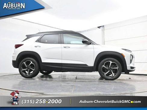 Used 2023 Chevrolet TrailBlazer RS image 23