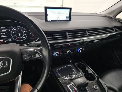 Used 2019 Audi Q7 3.0T Premium Plus AWD/4WD image 8