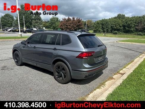 Used 2023 Volkswagen Tiguan SE R-Line FWD image 5