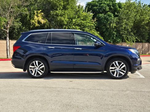 Used 2016 Honda Pilot Elite image 2