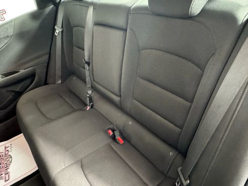 Used 2020 Chevrolet Malibu LT image 36