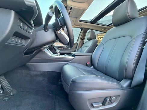 Used 2024 MAZDA CX-90 Plug-In Hybrid w/ Premium Pkg AWD/4WD image 23