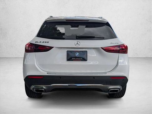 Used 2026 Mercedes-Benz GLA 250 4MATIC image 8