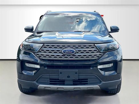 Used 2020 Ford Explorer Limited image 2