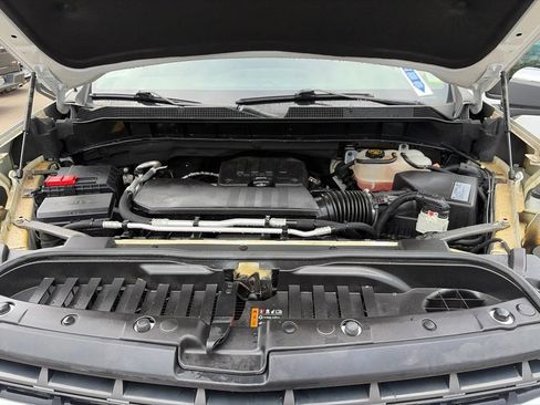 Used 2021 Chevrolet Silverado 1500 LT AWD/4WD image 13