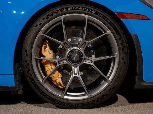 Used 2022 Porsche 911 GT3 RWD image 20
