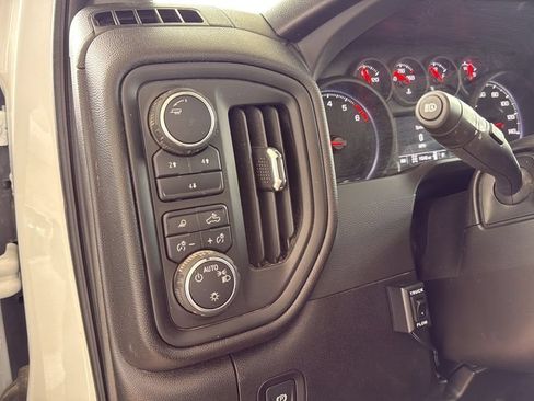 Used 2025 Chevrolet Silverado 2500 W/T w/ WT Convenience Package AWD/4WD image 19