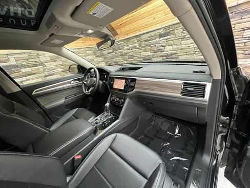 Used 2022 Volkswagen Atlas SEL AWD/4WD image 43