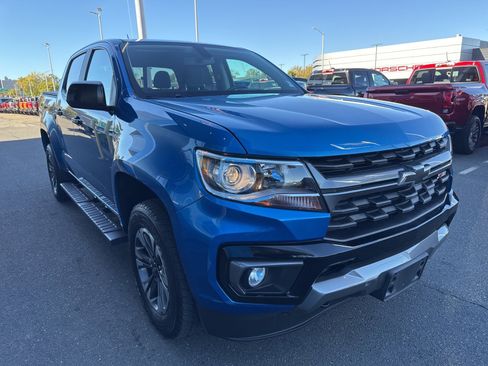 Used 2022 Chevrolet Colorado Z71 image 4