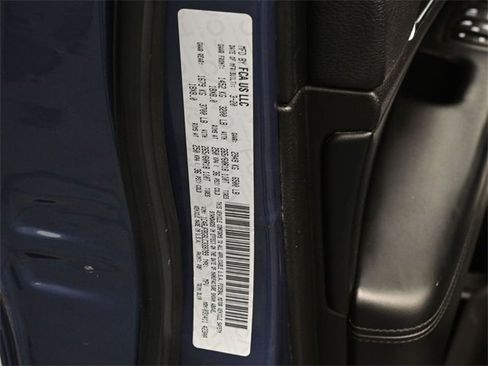 Used 2020 Jeep Grand Cherokee Limited w/ Luxury Group II image 19