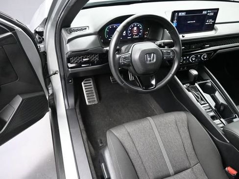 Certified 2024 Honda Accord Sport image 15