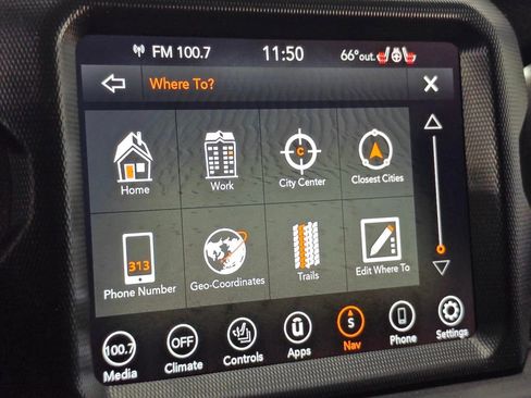 Used 2023 Jeep Gladiator Sport AWD/4WD image 33