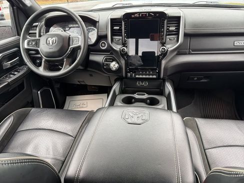 Used 2023 RAM 2500 Laramie w/ Night Edition image 10