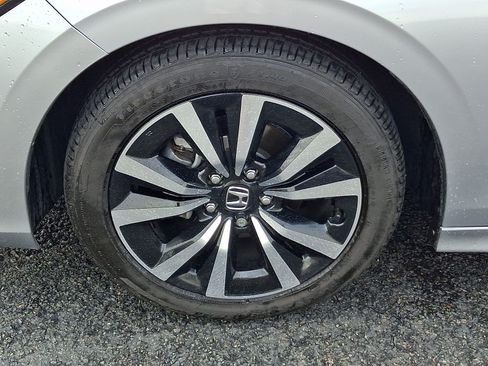 Used 2023 Honda Civic EX image 27