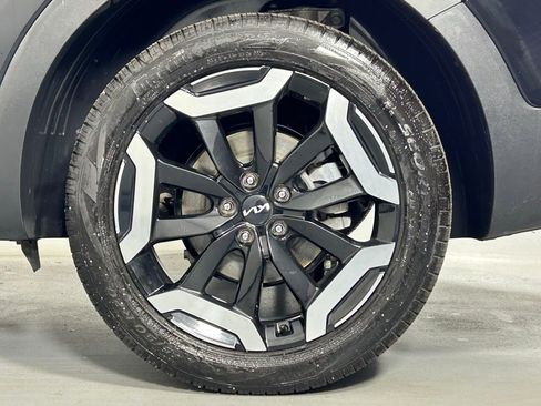 Used 2023 Kia Telluride S w/ S Sunroof Package image 40