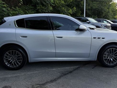 Used 2024 Maserati Grecale GT AWD/4WD image 19