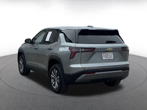 Used 2025 Chevrolet Equinox LT image 11