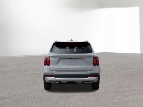 New 2026 Kia Sorento S image 5