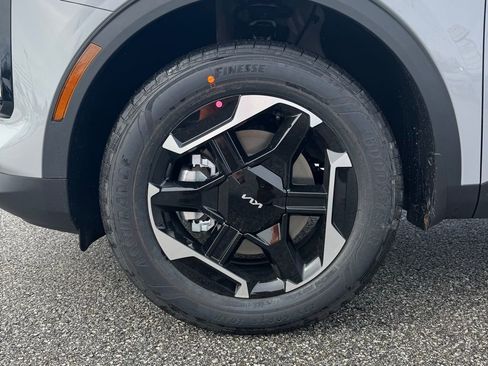 New 2026 Kia Sportage S AWD/4WD image 9