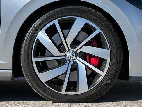 Used 2019 Volkswagen Jetta GLI Autobahn image 57