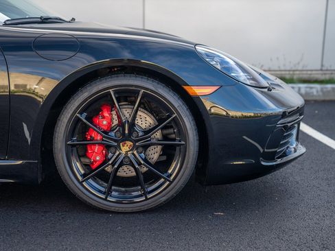 Used 2025 Porsche 718 Boxster S image 9