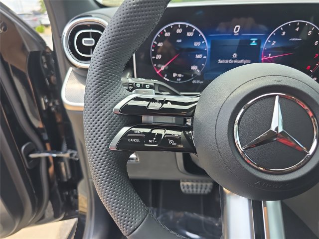 New 2026 Mercedes-Benz GLC 300 4MATIC image 33