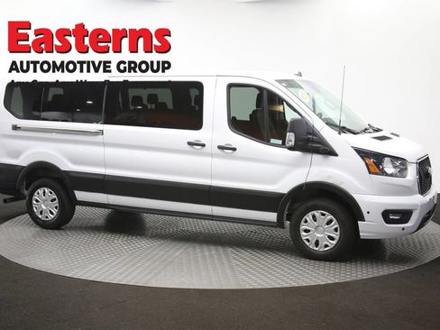 Used 2024 Ford Transit 350 XLT RWD image 44