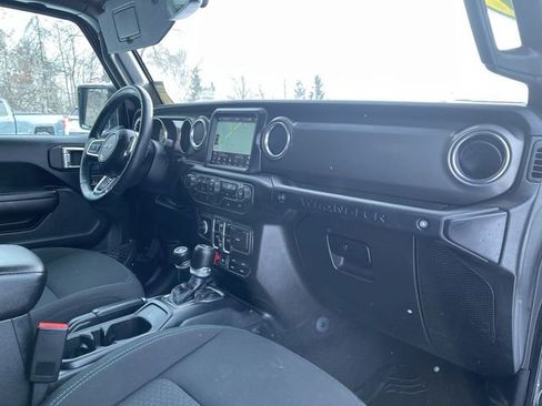 Used 2023 Jeep Wrangler Unlimited Rubicon 4xe w/ Cold Weather Group image 29