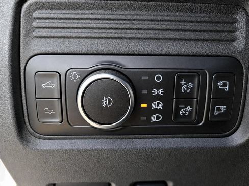 New 2026 Ford F250 Platinum AWD/4WD image 15
