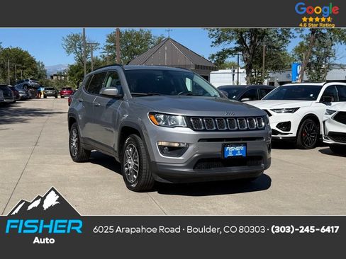 Used 2017 Jeep Compass Latitude w/ Popular Equipment Group AWD/4WD image 1