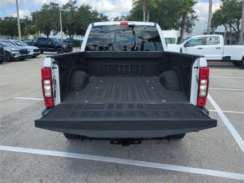 Certified 2021 Ford F250 Lariat w/ FX4 Off-Road Package image 13