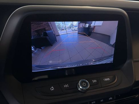 Used 2020 Chevrolet Camaro SS RWD image 10