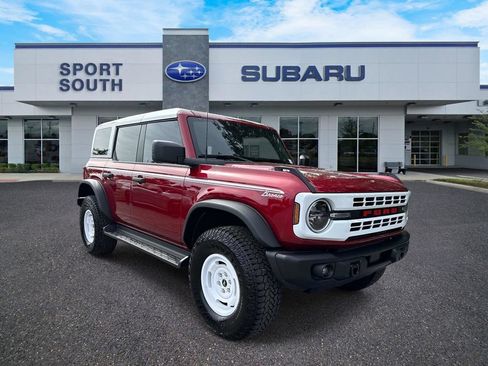Used 2025 Ford Bronco Heritage Edition AWD/4WD image 1