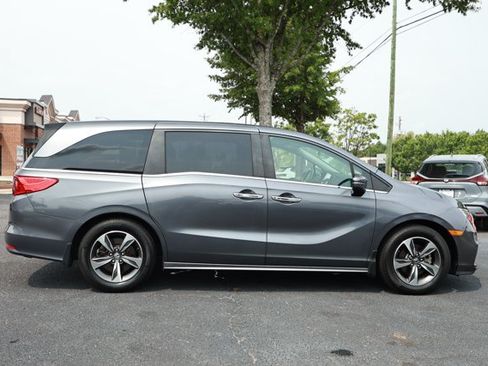 Used 2018 Honda Odyssey Touring image 4