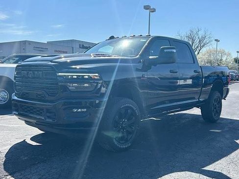 New 2025 RAM 2500 Laramie image 9