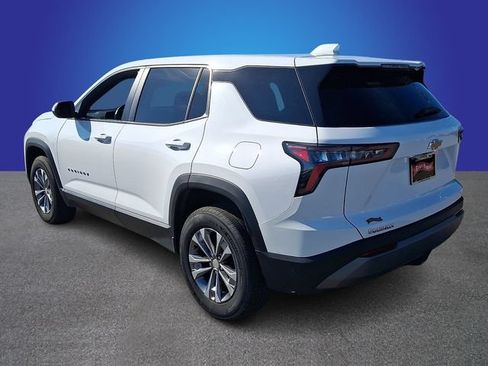 Used 2025 Chevrolet Equinox LT FWD image 6