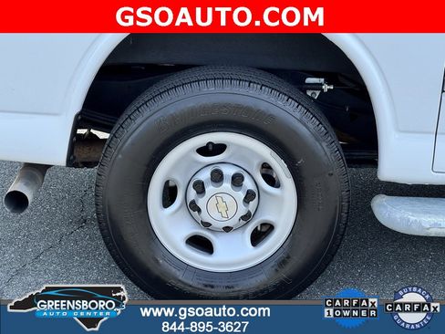 Used 2024 Chevrolet Express 2500 w/ Driver Convenience Package image 33