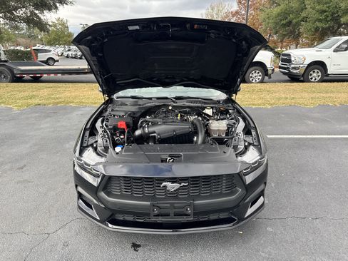 Used 2024 Ford Mustang Premium image 30