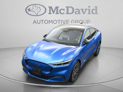 Used 2025 Ford Mustang Mach-E Premium RWD image 39