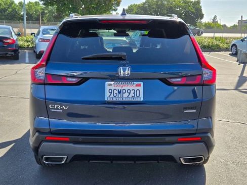 Used 2023 Honda CR-V Sport Touring image 5