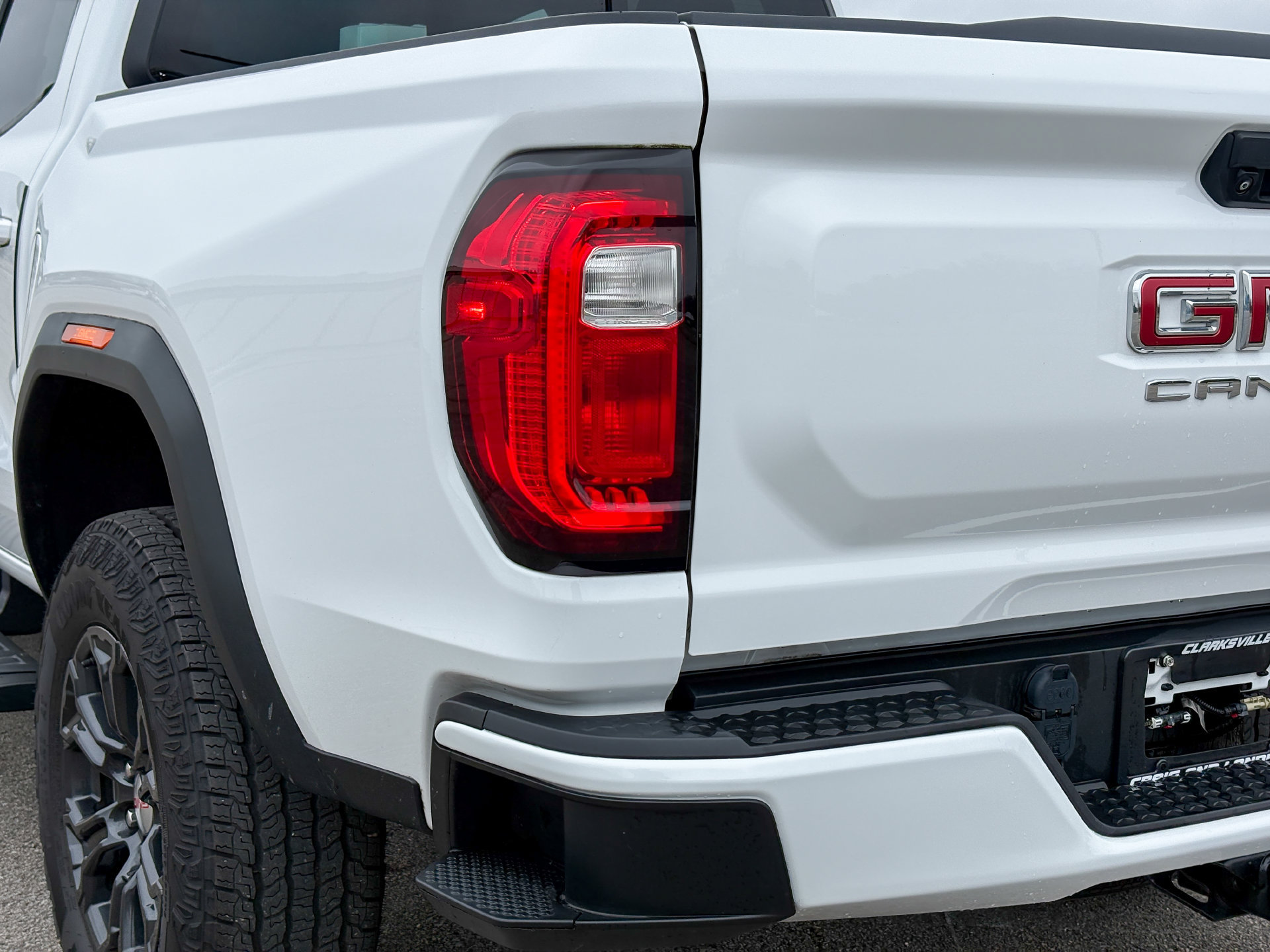 Used 2023 GMC Canyon Elevation w/ Convenience Package RWD image 9